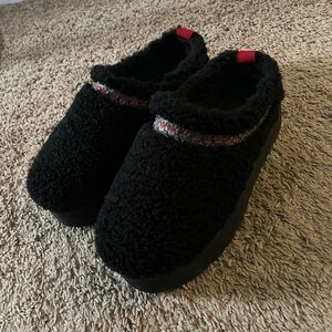 Talulah *UGG Inspired* Tazz Slip On